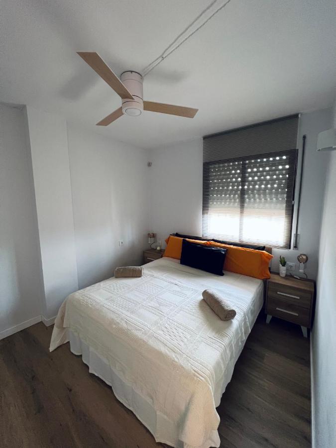 Apartamento En Salou A 20M Playa! Reformado Nuevo 坎布里尔斯 外观 照片