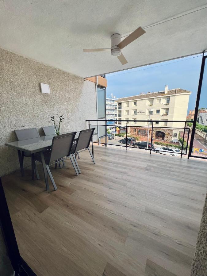 Apartamento En Salou A 20M Playa! Reformado Nuevo 坎布里尔斯 外观 照片