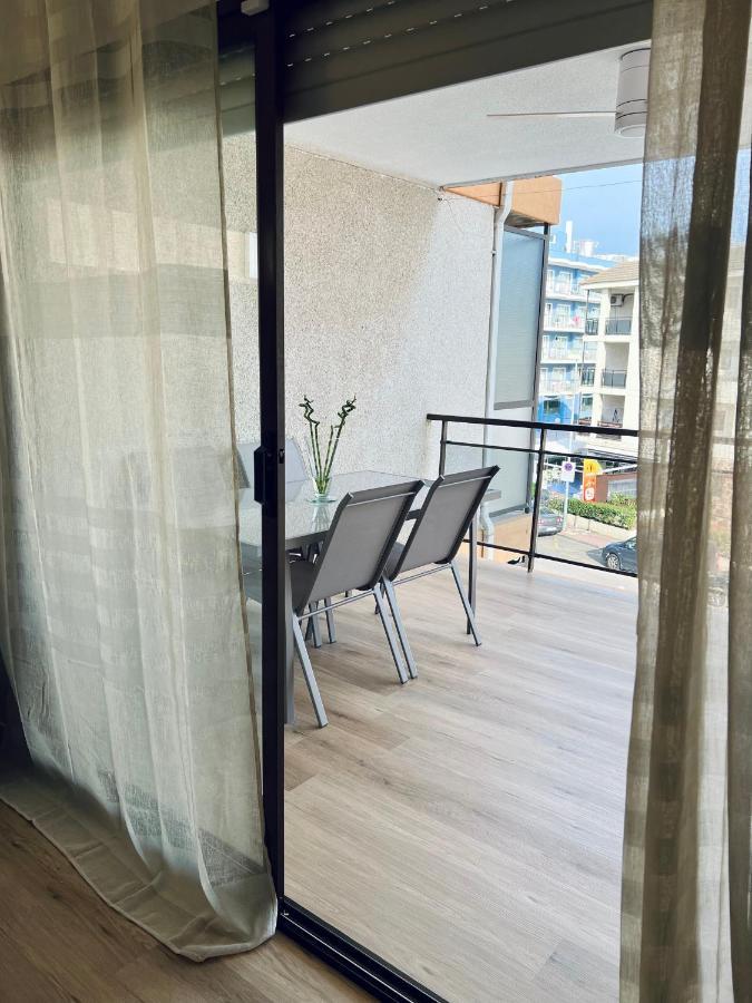 Apartamento En Salou A 20M Playa! Reformado Nuevo 坎布里尔斯 外观 照片